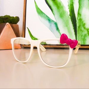 💕Hello Kitty White Glasses with Bow💕